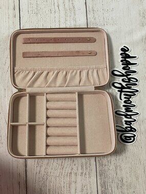 Target Dusty Rose Pink Velvet Hard Side Travel Jewelry Box